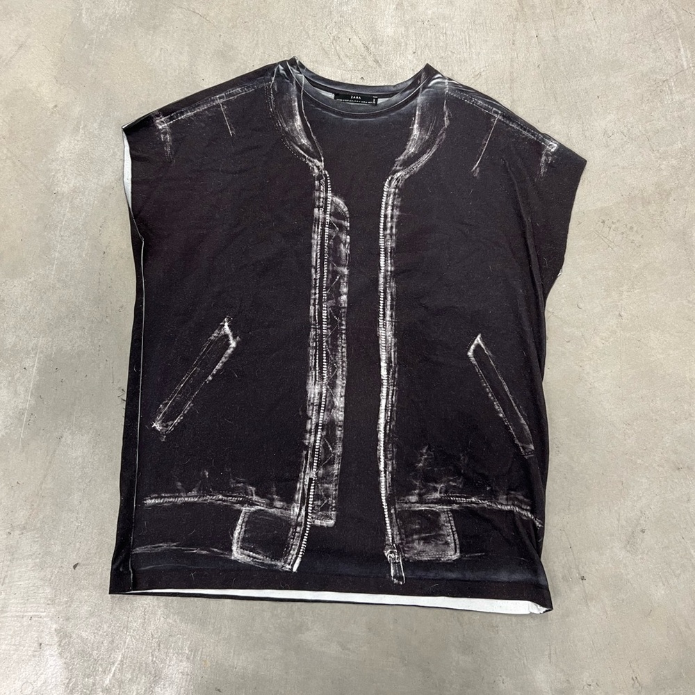 ♥️ Zara Biker Printed Cut-off (M)